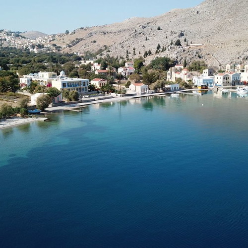 Διώροφη μονοκατοικία 208 τμ με θέα στο Πέδι Σύμης