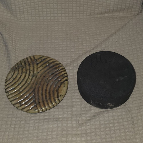 Ceramic bowl like new