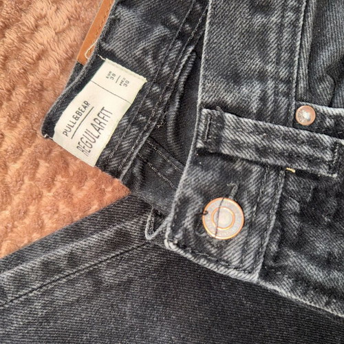 Black men's jeans Pull & Bear like new, size M