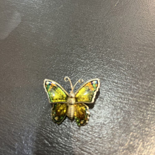 Vintage butterfly brooch like new, colorful and gold-tone