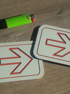 Direction signs used, straight arrow, 10x10 cm