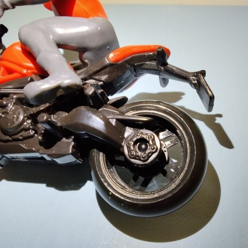 Kinder Ferrero Surprise Ducati Motorbike Maxi Sorpresa used