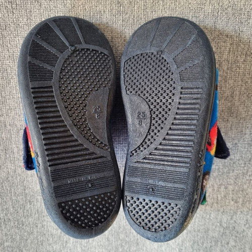 Mini Max Anatomical Kids Slippers Size 25 Like New Blue