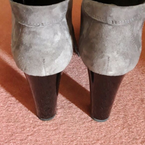 Hogan shoes grey suede like new, size 37
