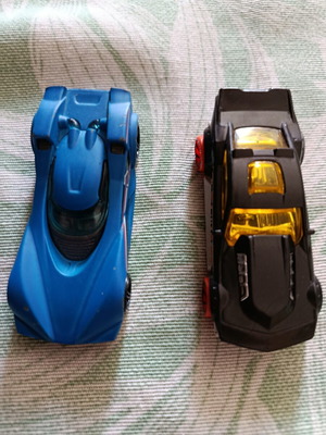 Hot Wheels Scoopa Di Fuego & Drift Rod μεταχειρισμένα αυτοκίνητα