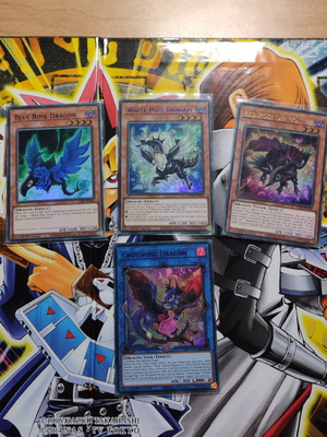 Yu-Gi-Oh! Blue Rose Dragon, Red Rose Dragon, White Rose Dragon και Link μεταχειρισμένες κάρτες