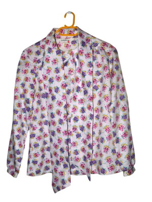 Vintage secretary women's floral shirt with bow like new, Medium