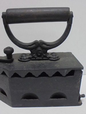 Old cast iron charcoal iron vintage collectible