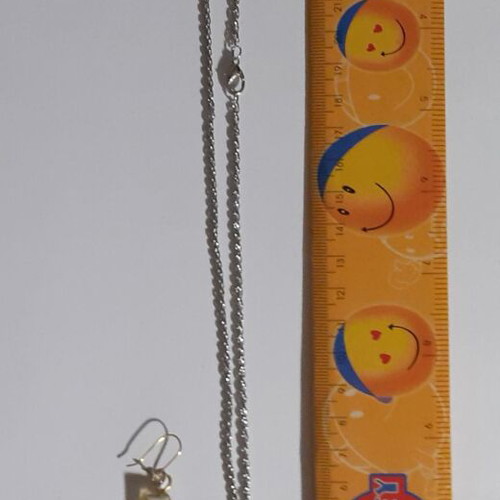 Set of 6 handmade pendant and earrings with resin and glitter
