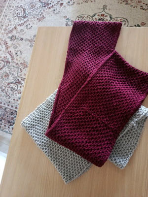 Zara scarves 2 pieces like new, grey and damaskini