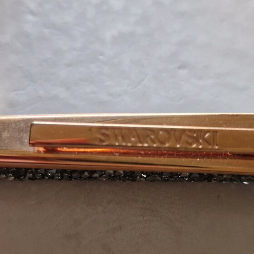 Swarovski pen with crystals like new
