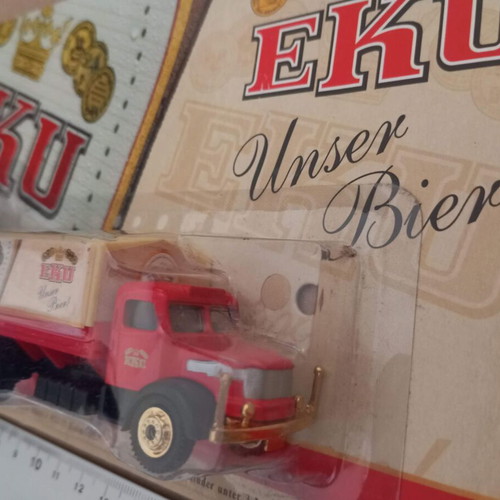 Truck trailer beer advertisement EKU H0 scale new