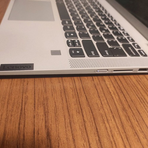 Lenovo Flex 5 14" 2-in-1 laptop like new with stylus