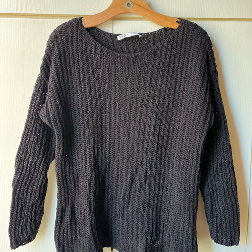 Zara long sweater like new, black, size S