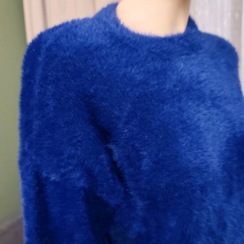 Pink Woman Blue Sweater size L like new