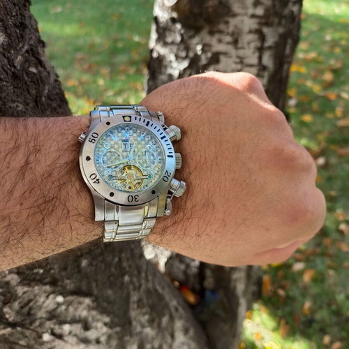 Black Label automatic chronograph watch like new, carbon design