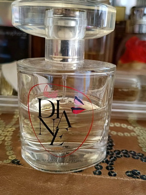 Love Diane by Diane Furstenberg κανονικό άρωμα μεταχειρισμένο, συλλεκτικό 50ml