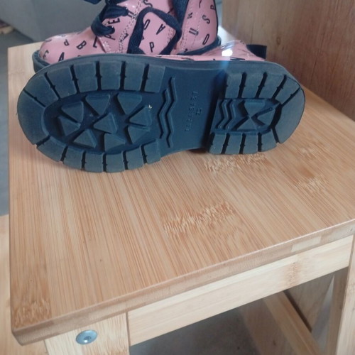 Girls' boots size 23 like new, pink and black