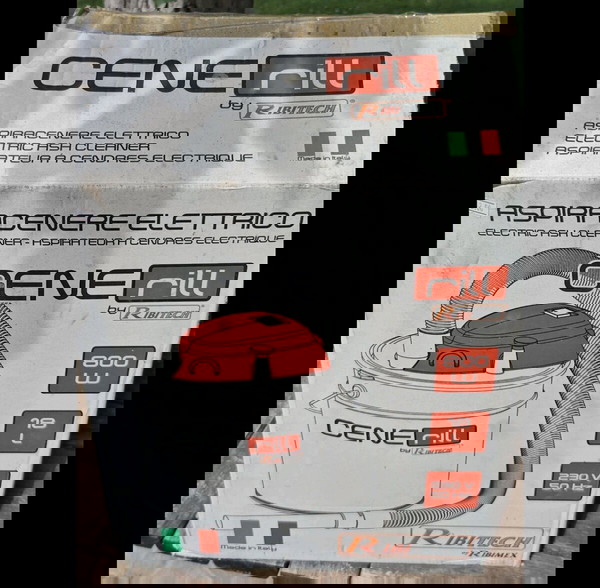 Ribitech Cenerill by Ribimex Σκούπα Στάχτης 800W με Κάδο 18lt Ιταλίας