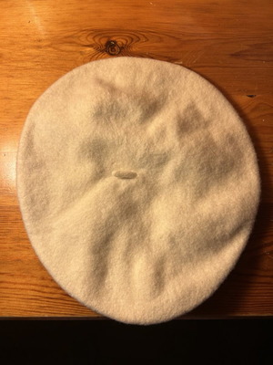 Accessorize women's beret beige, one size, like new