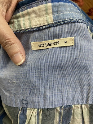Lee women's checked shirt like new, size M, white and blue