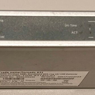 Router Tornado 831 used