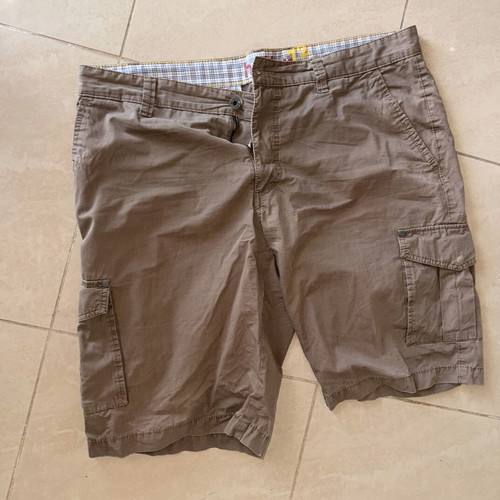 Shorts size L, brown