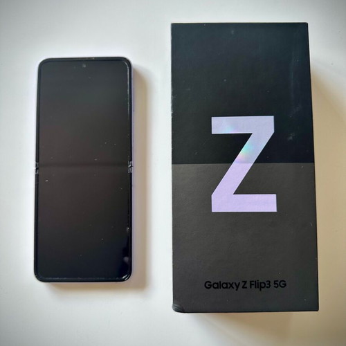 Samsung Galaxy Z Flip3 5G like new, purple, 8GB/256GB