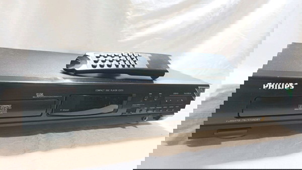 Philips CD-721 (Marantz CD-46) με τηλεκοντρόλ CD player