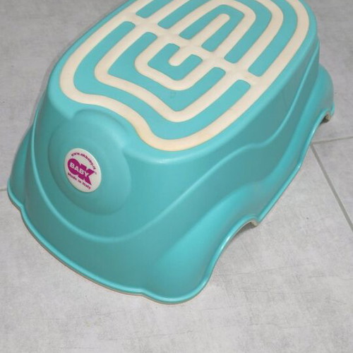 Ok Baby Herbie Turquoise bath step like new
