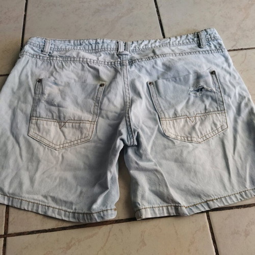 Pull & Bear denim shorts used, light blue