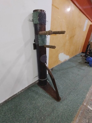 Wing Chun Kung Fu Doll Moo Jong like new, wooden dummy