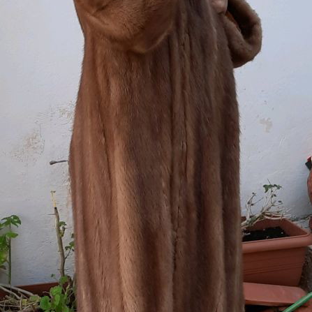 Φορέστε γούνα  με 65ευρω