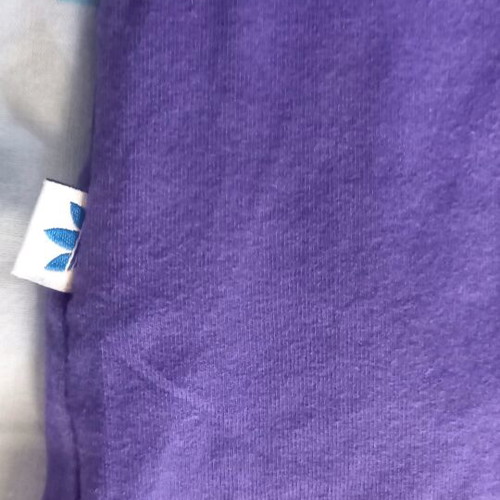 Adidas purple t-shirt with embroidered logo like new, size M