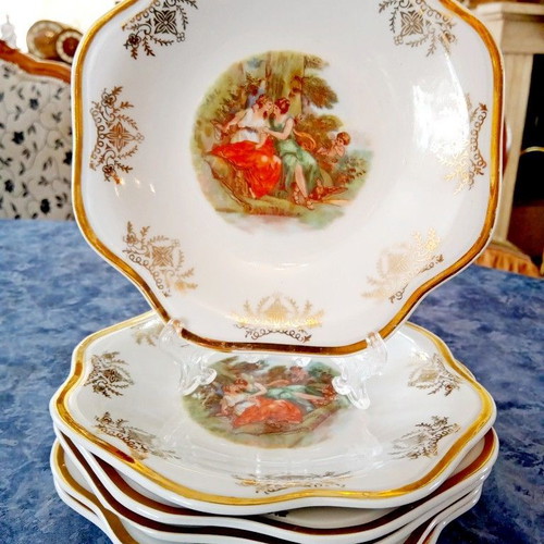 Vintage set of 6 Titov Veles plates