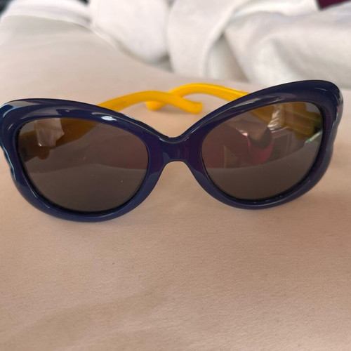Baby sport children's sunglasses like new, blue and yellow