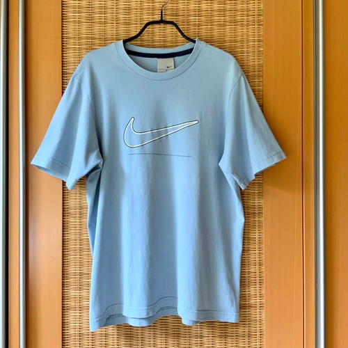 NIKE Men's Swoosh T-Shirt - Size M