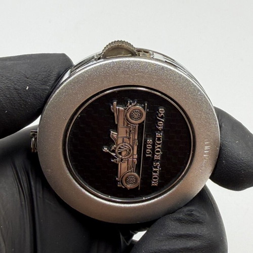 Vintage Crown LUI Gas Lighter used, Classic Cars design