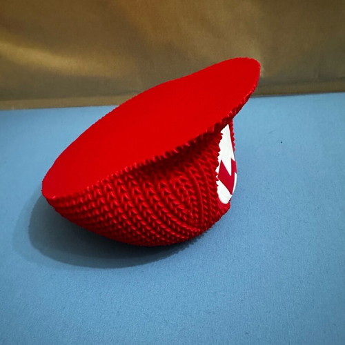 Super Mario decorative hat like new