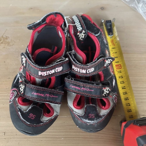 MacQueen sandals size 29 used, black and red