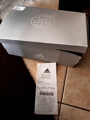 Ultraboost 22 new, size 37