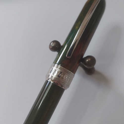 Visconti Van Gogh pen used with case