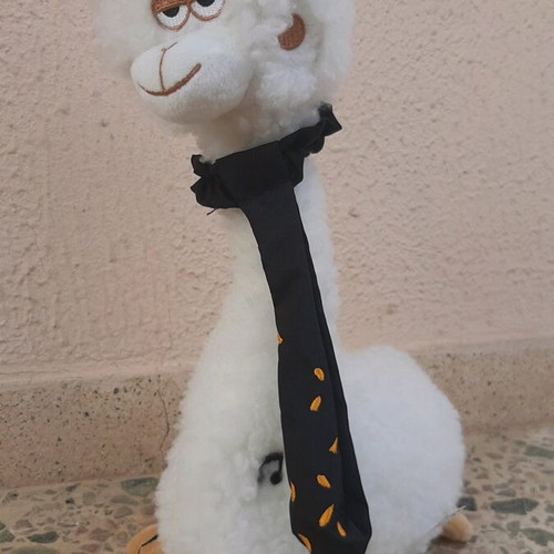 Toys new, 2 pieces, singing and moving llama