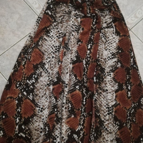 Snake skin print MNG skirt new, multicolor