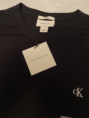 Calvin Klein men's black T-shirt new, size L, cotton