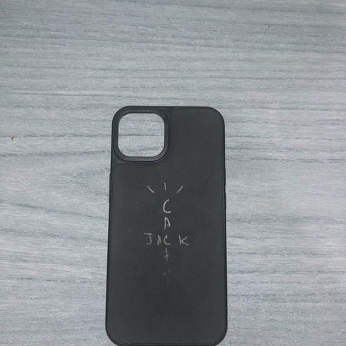 iPhone 14 case like new, lightly used