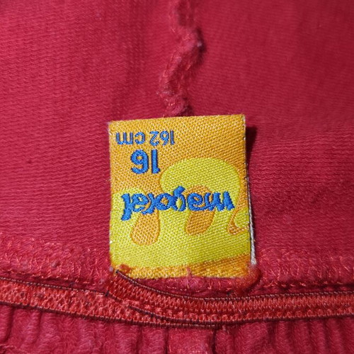 Mayoral red elastic teen shorts, size 164 cm