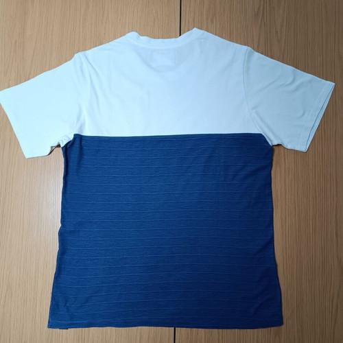 Pull&Bear men's T-shirt size M colorblock with pocket like new