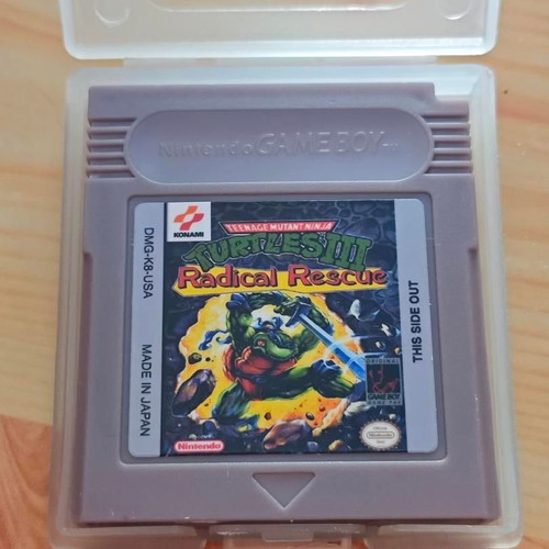 Teenage Mutant Ninja Turtles III Radical Rescue Game Boy cartridge like new