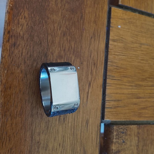 Dyrberg Kern ring like new, black metal and leather